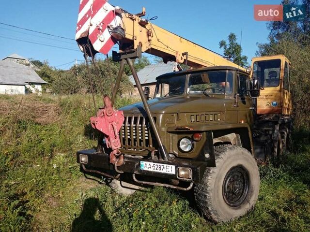 Зеленый Урал 4320, объемом двигателя 0 л и пробегом 21 тыс. км за 14900 $, фото 1 на Automoto.ua