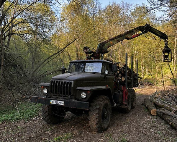 Зелений Урал 4320, об'ємом двигуна 10.85 л та пробігом 350 тис. км за 17500 $, фото 1 на Automoto.ua