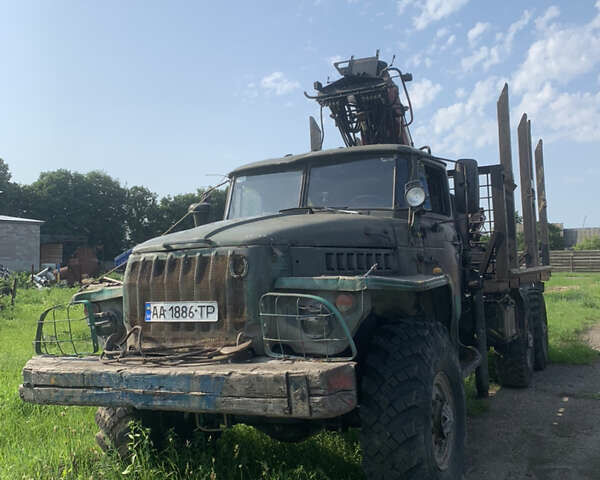 Урал 5557, объемом двигателя 0 л и пробегом 300 тыс. км за 13500 $, фото 1 на Automoto.ua
