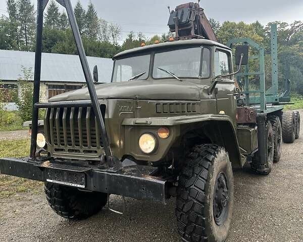 Зеленый Урал 5557, объемом двигателя 0 л и пробегом 100 тыс. км за 18000 $, фото 1 на Automoto.ua