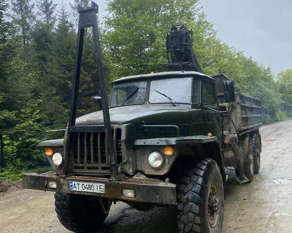 Зелений Урал 5557, об'ємом двигуна 10.85 л та пробігом 555 тис. км за 15500 $, фото 1 на Automoto.ua