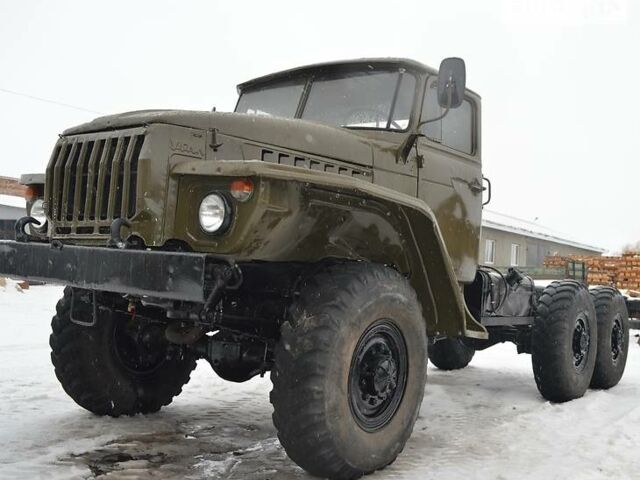 Зеленый Урал 5557, объемом двигателя 0 л и пробегом 326 тыс. км за 8000 $, фото 1 на Automoto.ua
