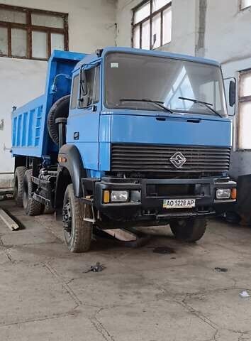 Синий Урал 63685, объемом двигателя 11 л и пробегом 100 тыс. км за 15000 $, фото 1 на Automoto.ua