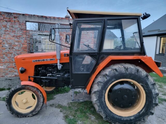 Помаранчевий Урсус Ц-360, об'ємом двигуна 3.1 л та пробігом 10 тис. км за 5400 $, фото 1 на Automoto.ua