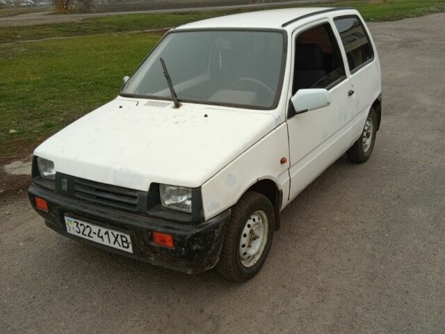 Белый ВАЗ 1111 Ока, объемом двигателя 1 л и пробегом 70 тыс. км за 638 $, фото 1 на Automoto.ua