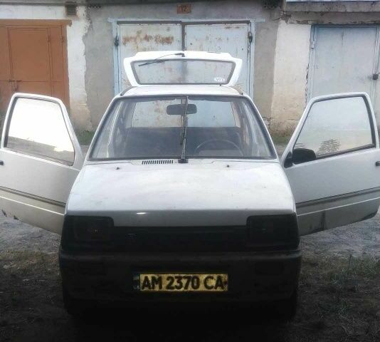 Белый ВАЗ 1111 Ока, объемом двигателя 0.6 л и пробегом 80 тыс. км за 605 $, фото 1 на Automoto.ua