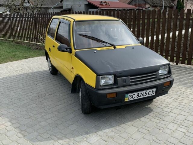 Желтый ВАЗ 1111 Ока, объемом двигателя 0.65 л и пробегом 80 тыс. км за 1000 $, фото 1 на Automoto.ua