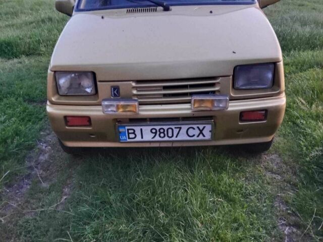 Желтый ВАЗ 1111 Ока, объемом двигателя 0.6 л и пробегом 100 тыс. км за 950 $, фото 1 на Automoto.ua