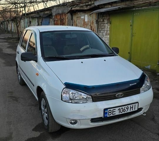 Білий ВАЗ 1117 Калина, об'ємом двигуна 1.39 л та пробігом 78 тис. км за 3300 $, фото 1 на Automoto.ua
