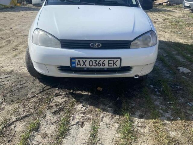 Белый ВАЗ 1117 Калина, объемом двигателя 1.6 л и пробегом 100 тыс. км за 1700 $, фото 1 на Automoto.ua