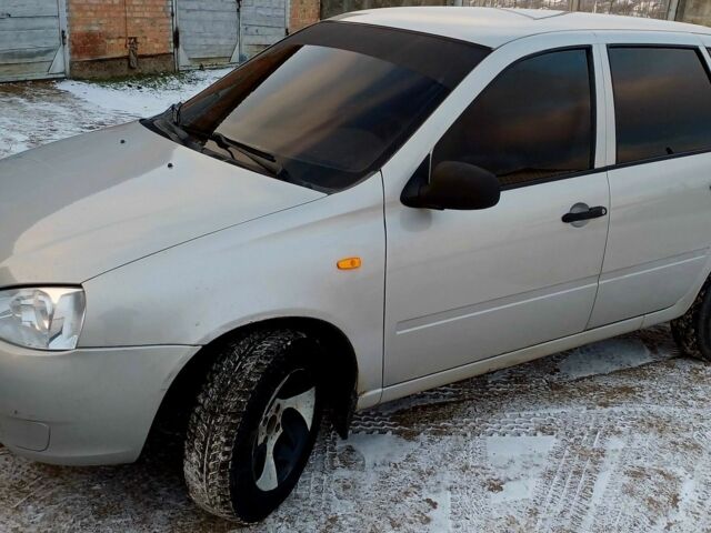 Чорний ВАЗ 1117 Калина, об'ємом двигуна 1.6 л та пробігом 189 тис. км за 1900 $, фото 1 на Automoto.ua