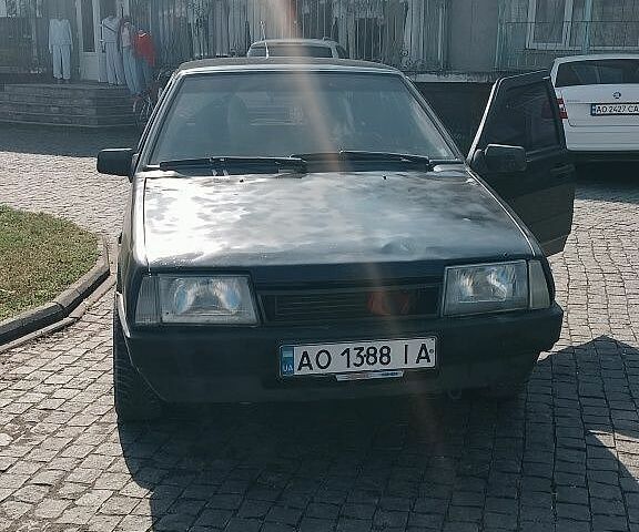 Чорний ВАЗ 1117 Калина, об'ємом двигуна 1.5 л та пробігом 111 тис. км за 701 $, фото 1 на Automoto.ua