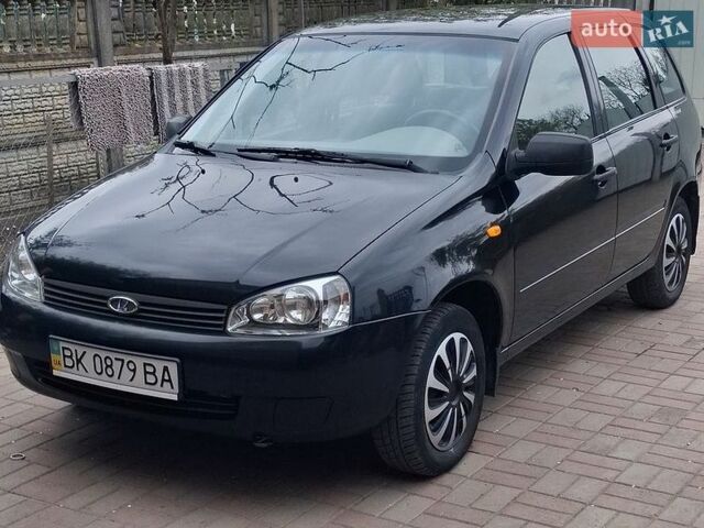Черный ВАЗ 1117 Калина, объемом двигателя 1.6 л и пробегом 118 тыс. км за 3150 $, фото 1 на Automoto.ua