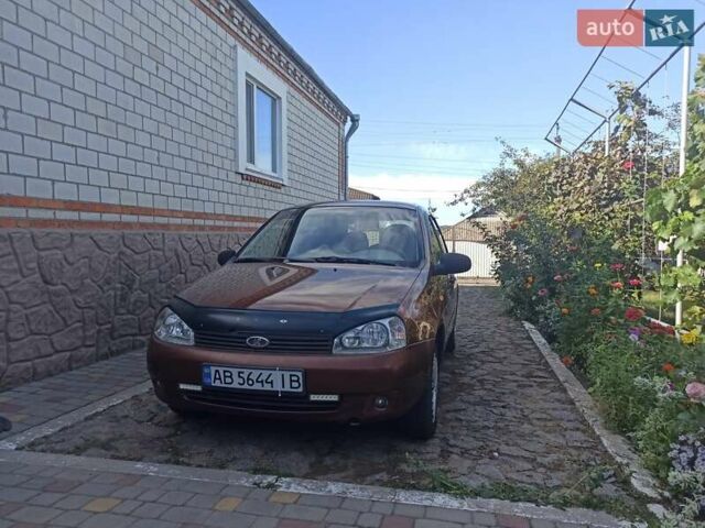 Коричневый ВАЗ 1117 Калина, объемом двигателя 1.6 л и пробегом 151 тыс. км за 2600 $, фото 1 на Automoto.ua