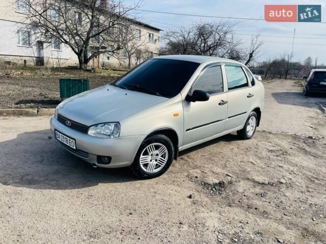 Серый ВАЗ 1117 Калина, объемом двигателя 1.6 л и пробегом 180 тыс. км за 2100 $, фото 1 на Automoto.ua