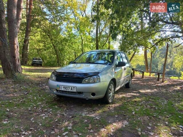 Серый ВАЗ 1117 Калина, объемом двигателя 1.6 л и пробегом 186 тыс. км за 2050 $, фото 1 на Automoto.ua