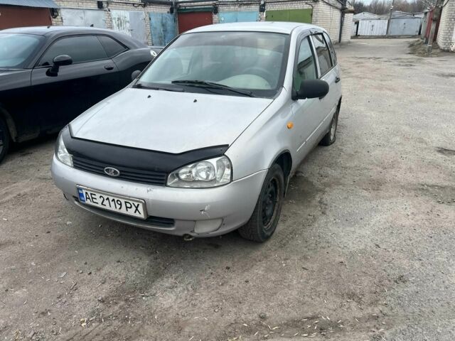 Сірий ВАЗ 1117 Калина, об'ємом двигуна 1.4 л та пробігом 250 тис. км за 1000 $, фото 1 на Automoto.ua