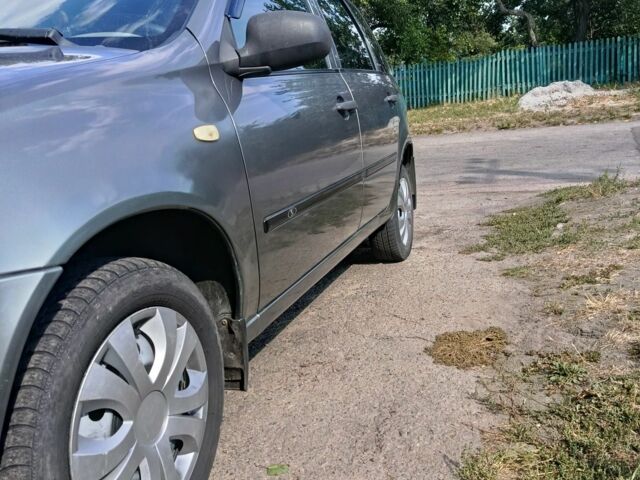 Сірий ВАЗ 1117 Калина, об'ємом двигуна 1.4 л та пробігом 145 тис. км за 2600 $, фото 1 на Automoto.ua