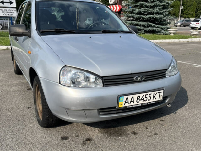 Серый ВАЗ 1117 Калина, объемом двигателя 1.6 л и пробегом 57 тыс. км за 3500 $, фото 1 на Automoto.ua