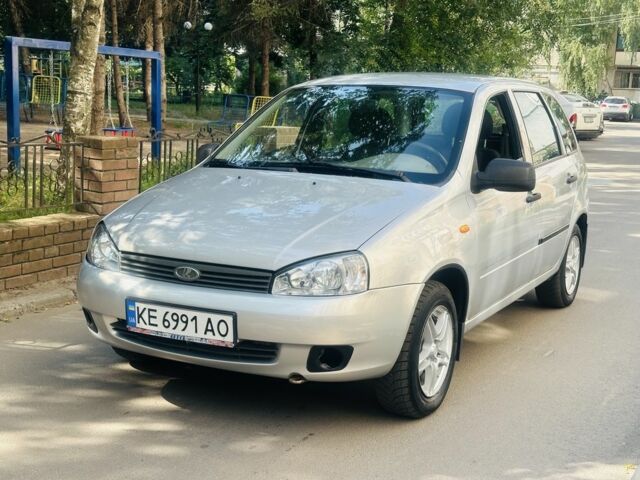 Сірий ВАЗ 1117 Калина, об'ємом двигуна 1.4 л та пробігом 108 тис. км за 1856 $, фото 1 на Automoto.ua