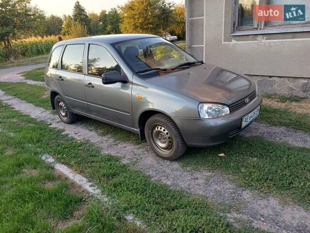 Сірий ВАЗ 1117 Калина, об'ємом двигуна 1.4 л та пробігом 80 тис. км за 3300 $, фото 1 на Automoto.ua
