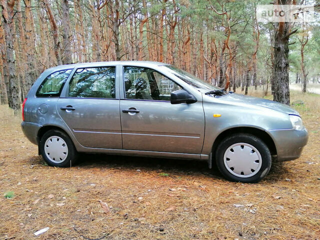 Сірий ВАЗ 1117 Калина, об'ємом двигуна 1.4 л та пробігом 48 тис. км за 4200 $, фото 1 на Automoto.ua