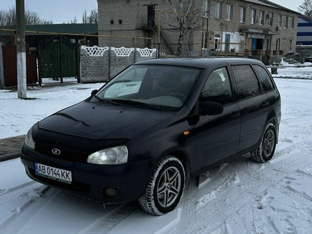 Синий ВАЗ 1117 Калина, объемом двигателя 1.6 л и пробегом 200 тыс. км за 1850 $, фото 1 на Automoto.ua