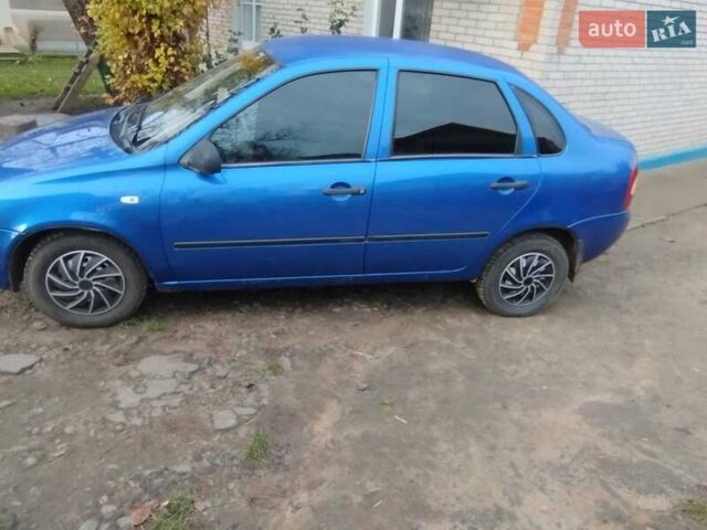 Синій ВАЗ 1117 Калина, об'ємом двигуна 1.6 л та пробігом 235 тис. км за 2200 $, фото 1 на Automoto.ua
