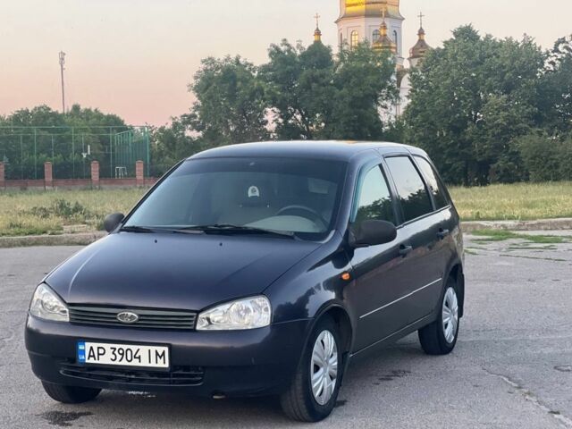 Синий ВАЗ 1117 Калина, объемом двигателя 1.6 л и пробегом 300 тыс. км за 1600 $, фото 1 на Automoto.ua