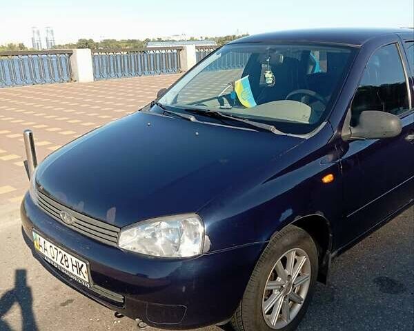 Синий ВАЗ 1117 Калина, объемом двигателя 1.39 л и пробегом 176 тыс. км за 3000 $, фото 1 на Automoto.ua