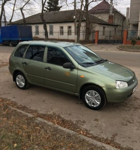 Зеленый ВАЗ 1117 Калина, объемом двигателя 1.6 л и пробегом 102 тыс. км за 3200 $, фото 1 на Automoto.ua