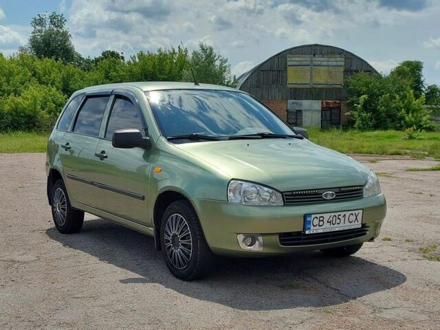 Зеленый ВАЗ 1117 Калина, объемом двигателя 1.4 л и пробегом 180 тыс. км за 2750 $, фото 1 на Automoto.ua
