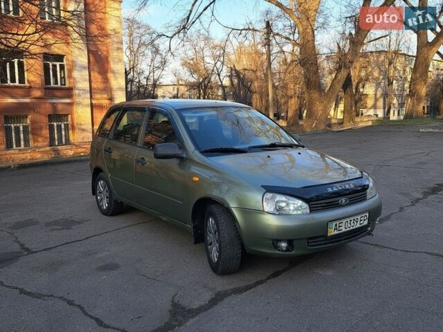 Зеленый ВАЗ 1117 Калина, объемом двигателя 1.4 л и пробегом 220 тыс. км за 2050 $, фото 1 на Automoto.ua