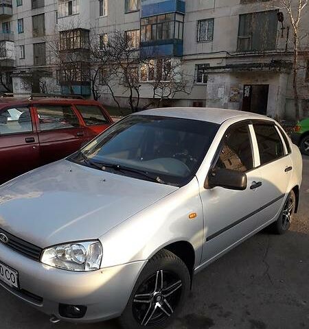 Сірий ВАЗ 1118, об'ємом двигуна 1.4 л та пробігом 76 тис. км за 4100 $, фото 1 на Automoto.ua