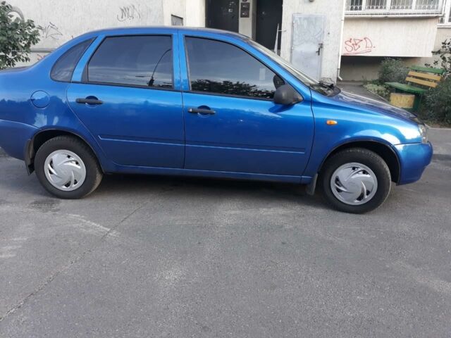 Синий ВАЗ 1118, объемом двигателя 1.6 л и пробегом 150 тыс. км за 3800 $, фото 1 на Automoto.ua