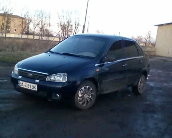 Синий ВАЗ 1118, объемом двигателя 1.6 л и пробегом 175 тыс. км за 3100 $, фото 1 на Automoto.ua