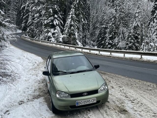 Зелений ВАЗ 1118, об'ємом двигуна 1.6 л та пробігом 110 тис. км за 2300 $, фото 1 на Automoto.ua