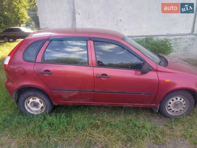 Красный ВАЗ 1119 Калина, объемом двигателя 1.6 л и пробегом 270 тыс. км за 1700 $, фото 1 на Automoto.ua