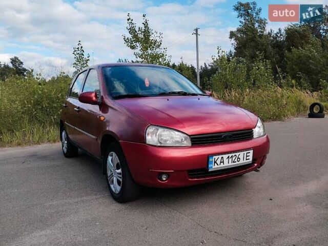 Червоний ВАЗ 1119 Калина, об'ємом двигуна 1.6 л та пробігом 175 тис. км за 2000 $, фото 1 на Automoto.ua