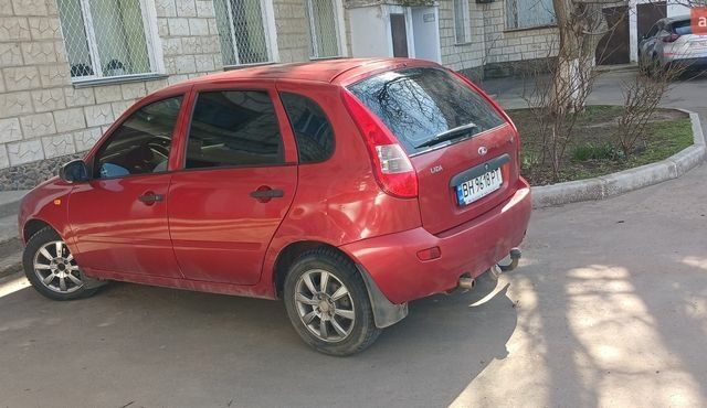 Червоний ВАЗ 1119 Калина, об'ємом двигуна 1.6 л та пробігом 101 тис. км за 2900 $, фото 1 на Automoto.ua