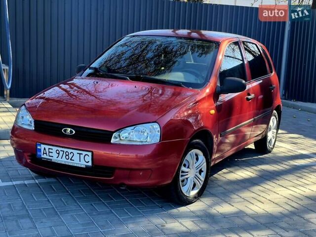 Красный ВАЗ 1119 Калина, объемом двигателя 1.39 л и пробегом 220 тыс. км за 1450 $, фото 1 на Automoto.ua