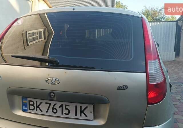 Желтый ВАЗ 1119 Калина, объемом двигателя 1.6 л и пробегом 116 тыс. км за 2000 $, фото 1 на Automoto.ua