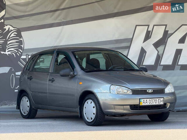 Сірий ВАЗ 1119 Калина, об'ємом двигуна 1.6 л та пробігом 172 тис. км за 1950 $, фото 1 на Automoto.ua