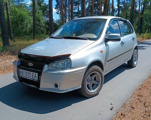 Серый ВАЗ 1119 Калина, объемом двигателя 1.6 л и пробегом 240 тыс. км за 1950 $, фото 1 на Automoto.ua