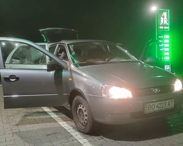 Сірий ВАЗ 1119 Калина, об'ємом двигуна 1.39 л та пробігом 161 тис. км за 1800 $, фото 1 на Automoto.ua