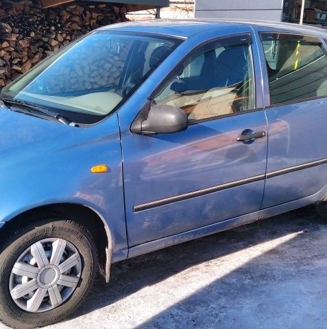 Синий ВАЗ 1119 Калина, объемом двигателя 1.6 л и пробегом 250 тыс. км за 1550 $, фото 1 на Automoto.ua