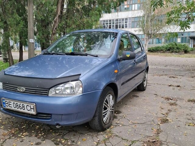 Синій ВАЗ 1119 Калина, об'ємом двигуна 1.6 л та пробігом 155 тис. км за 2100 $, фото 1 на Automoto.ua