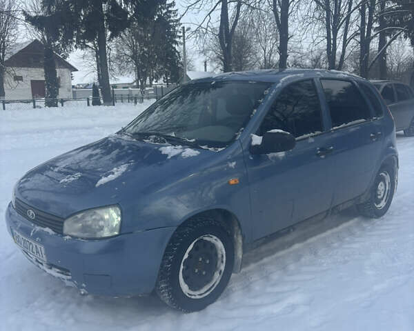 Синий ВАЗ 1119 Калина, объемом двигателя 1.6 л и пробегом 250 тыс. км за 2200 $, фото 1 на Automoto.ua