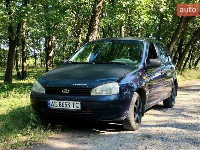 Синий ВАЗ 1119 Калина, объемом двигателя 1.6 л и пробегом 375 тыс. км за 2199 $, фото 1 на Automoto.ua