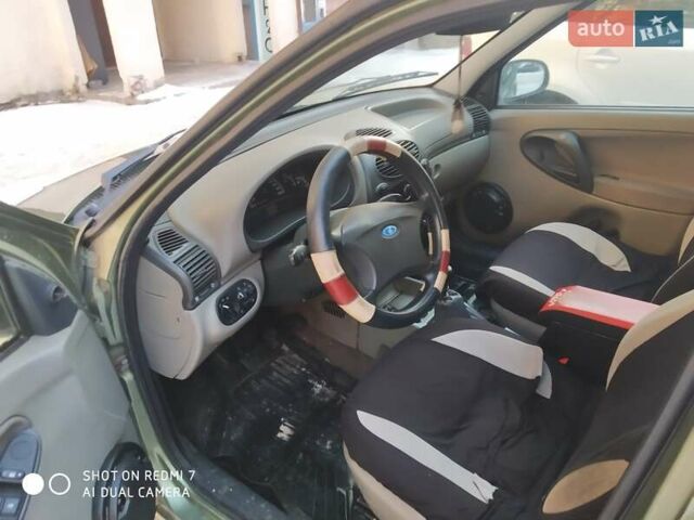 Зелений ВАЗ 1119 Калина, об'ємом двигуна 1.6 л та пробігом 167 тис. км за 2200 $, фото 1 на Automoto.ua